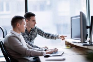 Uses of Computer in the Office
